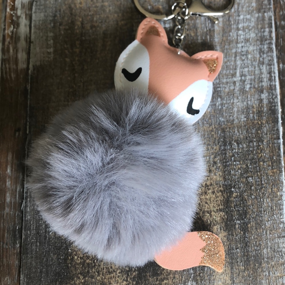 Super Cute Fox Pom Pom Keychain | Handbag Charm 🦊